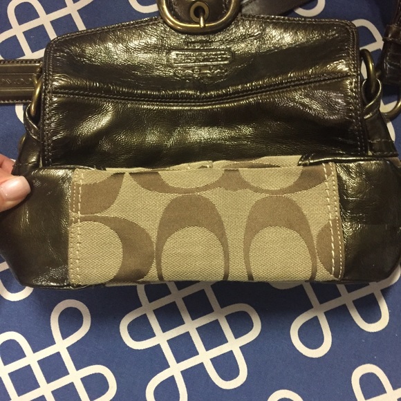 Coach Mini - Picture 4 of 5